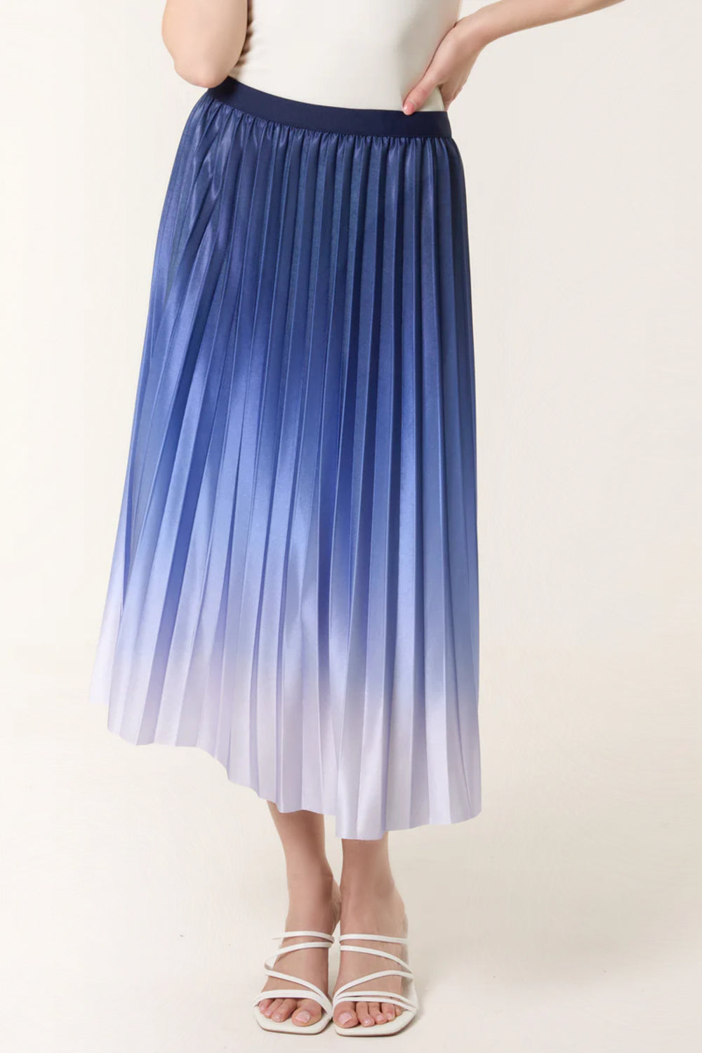 Blue Gradient Pleated Midi Skirt-2