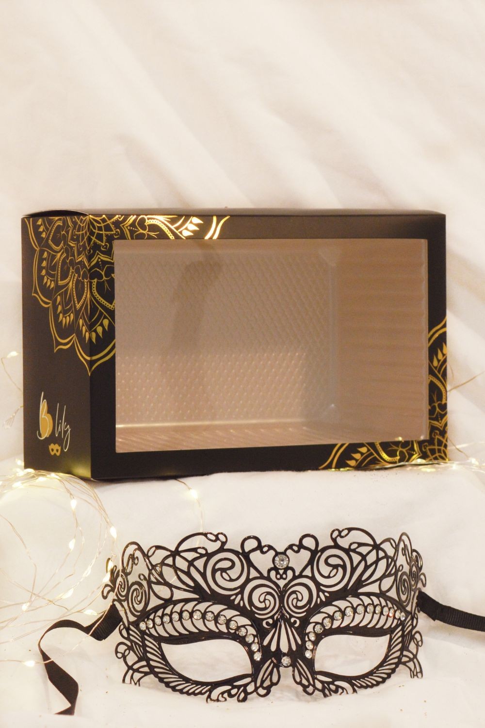 Venetian mask BL274619-1