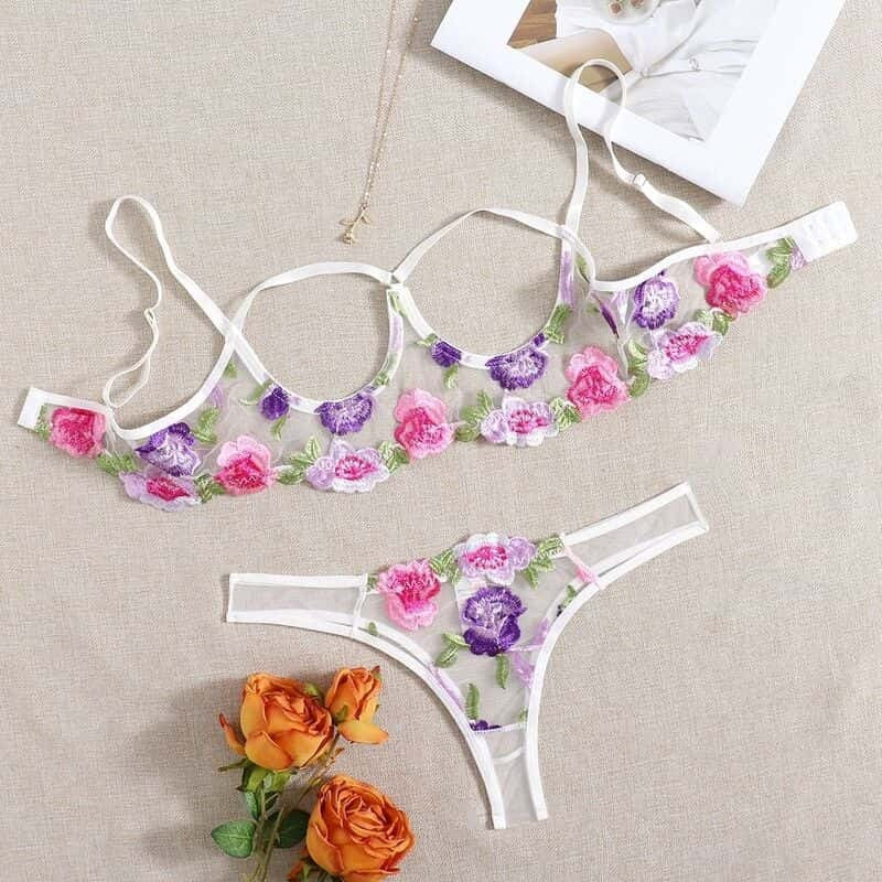 Lace Mesh Embroidered Bra Set Front Overview