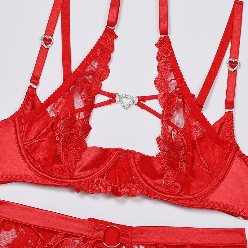 Embroidered Halterneck Bra Set with Diamond Heart Buckle-7