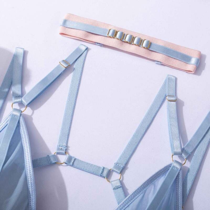 Sexy Strappy Garter Set shoulder Strap Details_12_11zon