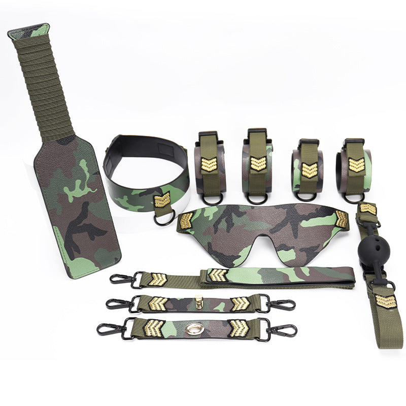 Wholesale Camouflage Bondage Equipment for Army Cosplay